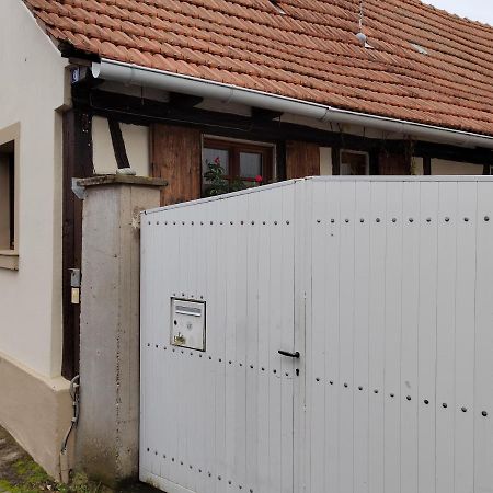 Petite Maison Alsacienne Entzheim Esterno foto