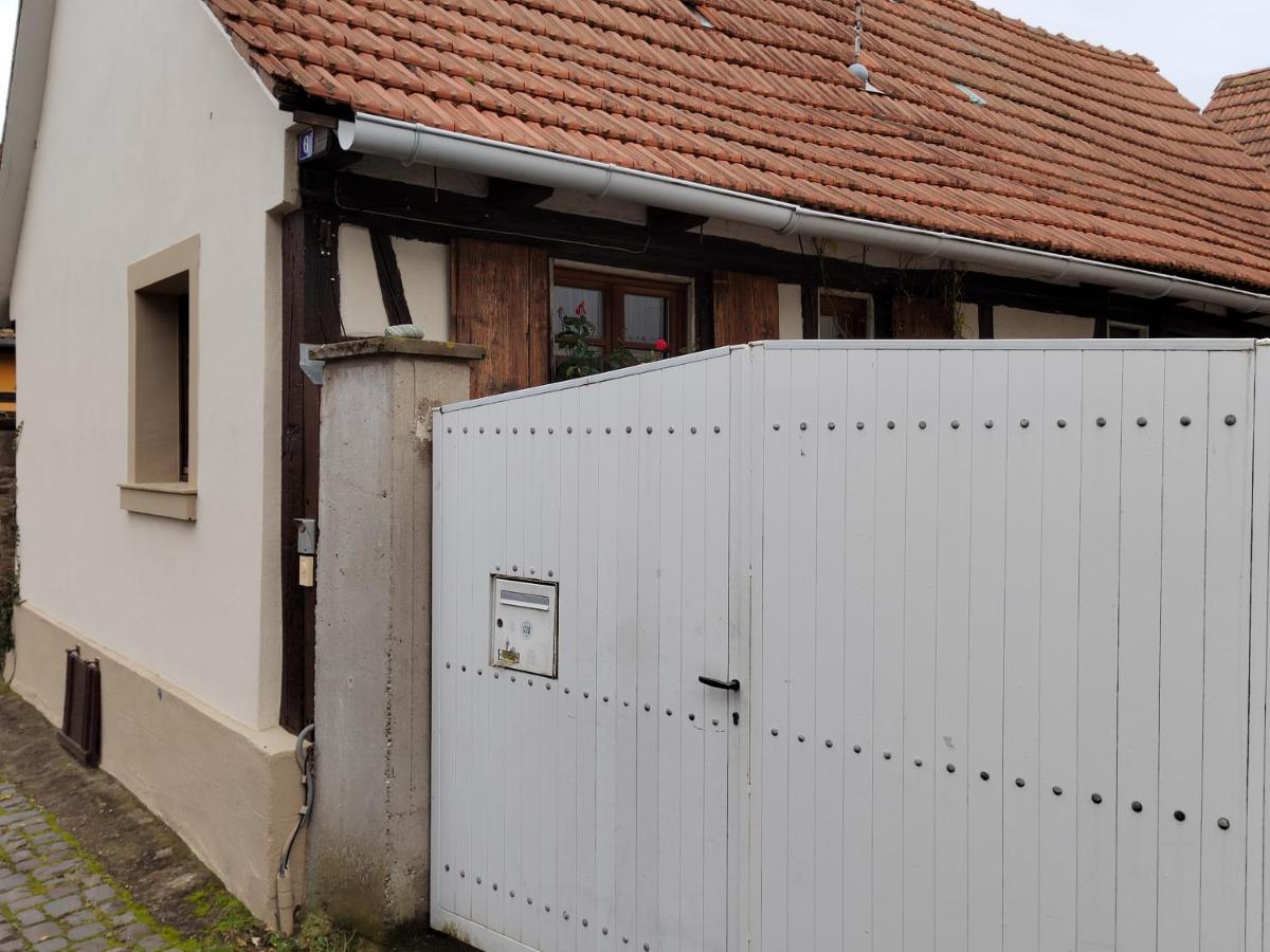 Petite Maison Alsacienne Entzheim Esterno foto